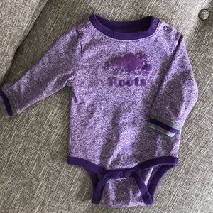 Baby Roots small (3-6 month) long sleeve onesie